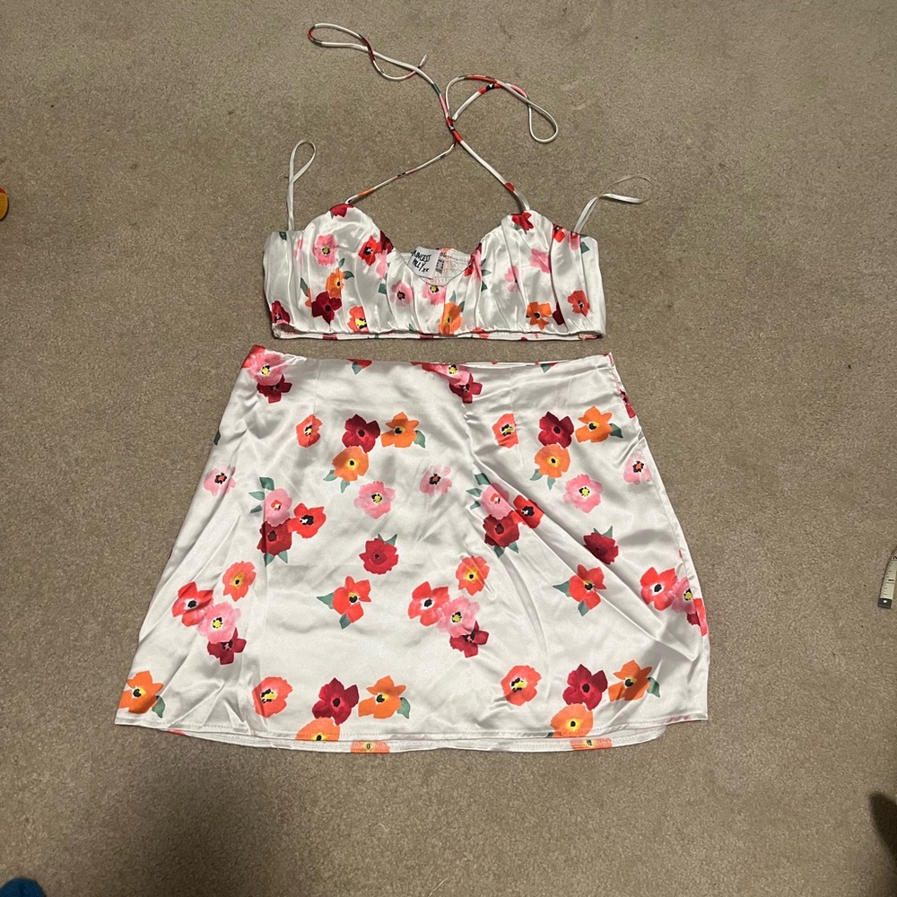 Princess Polly floral set size 12